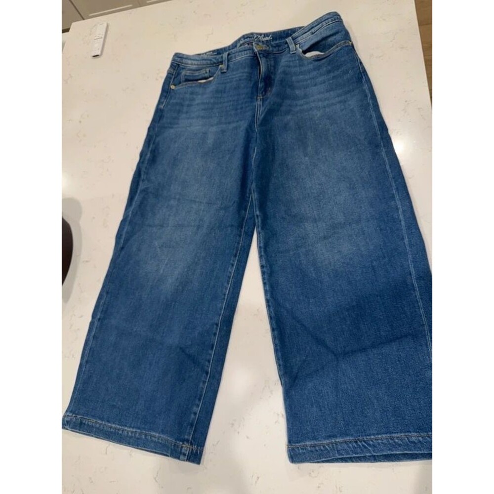 Universal Thread - Womenโs Highest Rise Wide Leg Crop Size 16